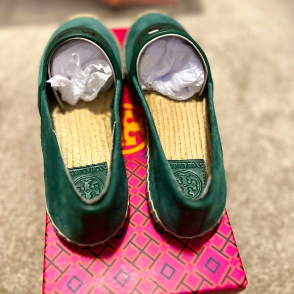 Tory Burch Espadrille - Picture 3 of 6